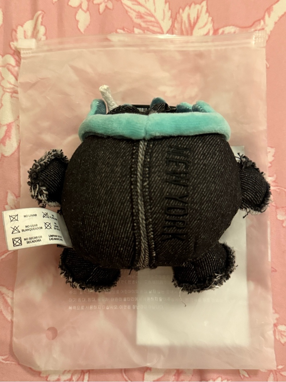 BTS World Tour 'Arirang' Plush Keyring - Picture 9 of 12